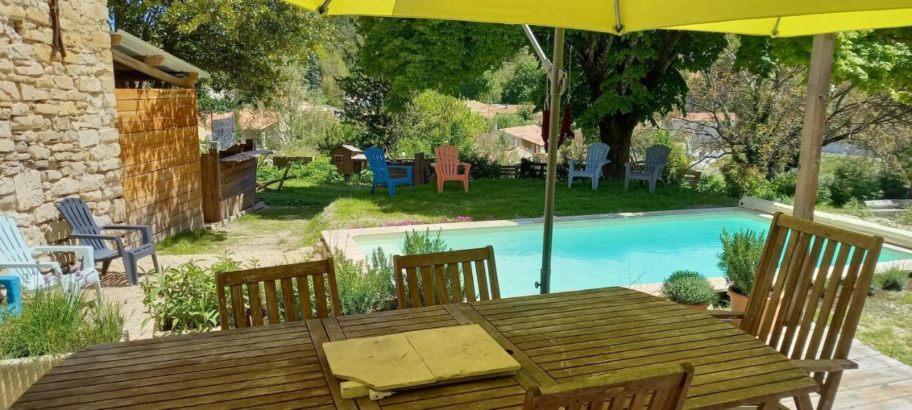 Chambre Du Tilleul - Charme, Confort Et Piscine Sigonce 外观 照片
